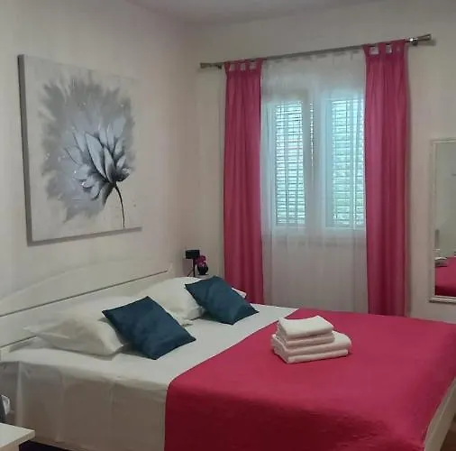 Antonio * Τρογκίρ