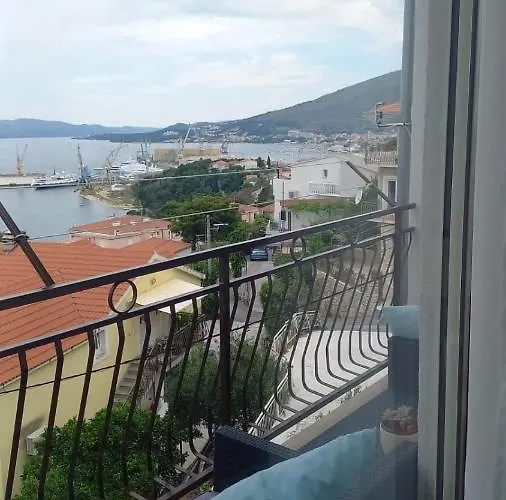 Antonio Apartment *