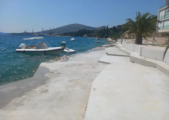 Διαμέρισμα Antonio Τρογκίρ