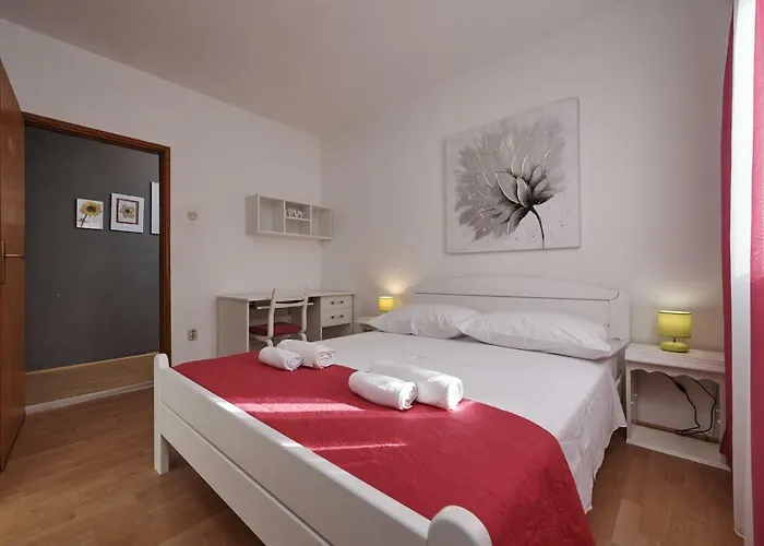 Antonio Διαμέρισμα Τρογκίρ